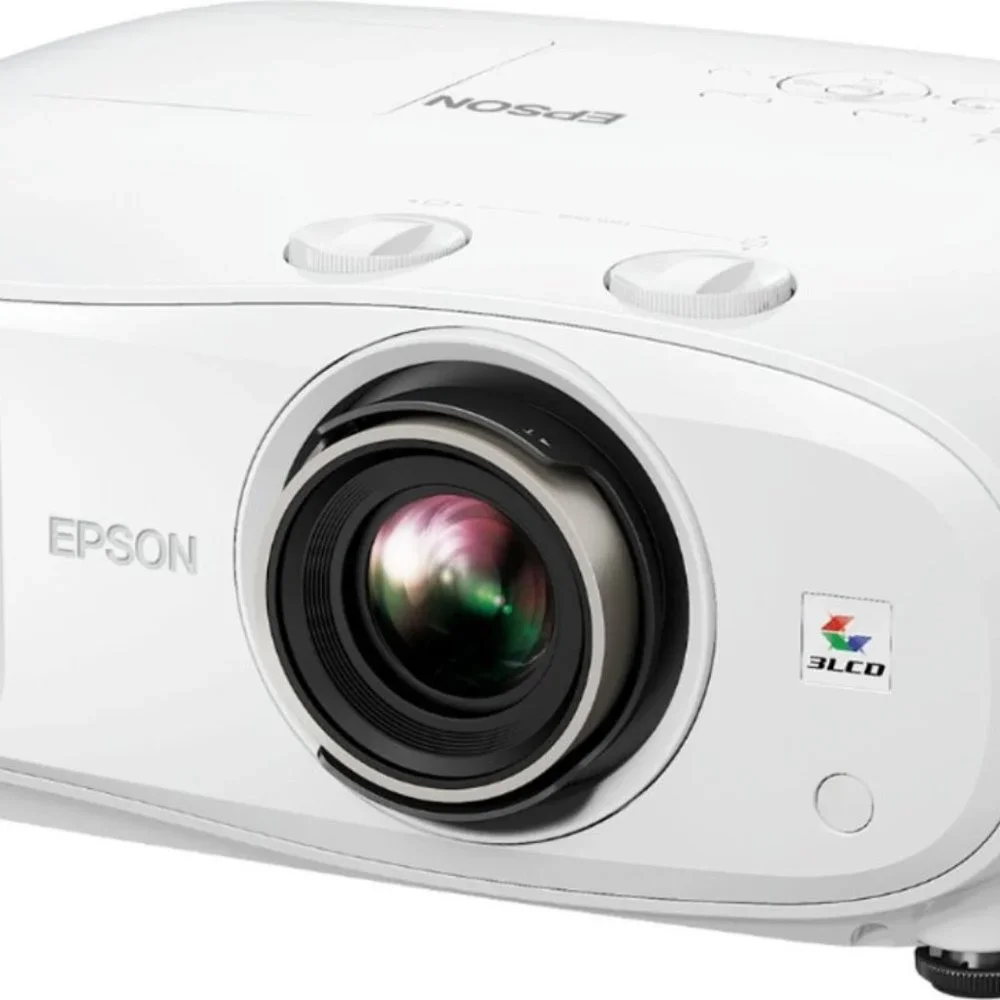 Epson 6366529 Home Cinema 3200 4K 3LCD Projector w Kanto Projector Ceiling Mount